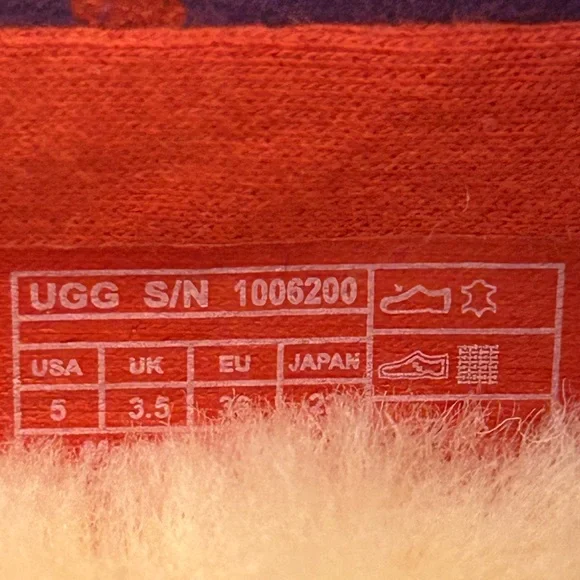 UGG Purple and Red Heart Slippers - Picture 8 of 8